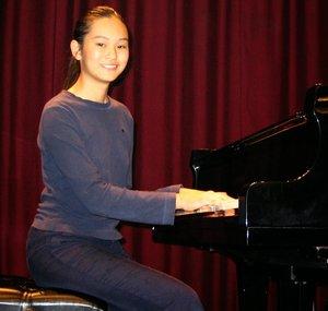 PianoGirlCissy