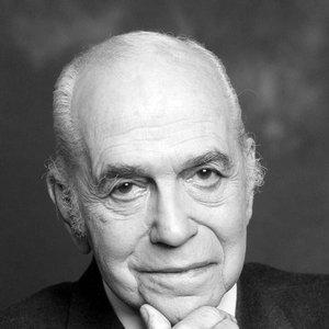 Robert Manuel