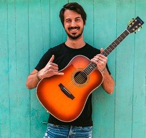 The Groovy Guitar Dude