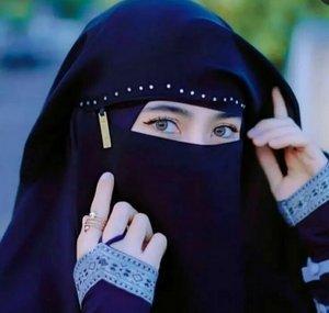 Umme Hani Offical 