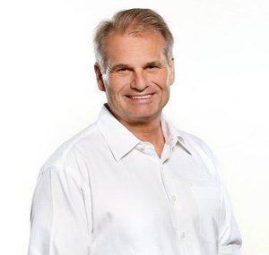 Dr. Reiner Fuellmich