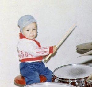 Groove Drumming