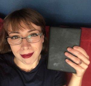 Kristenelle - SFF Reader