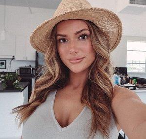 Lauren Benet