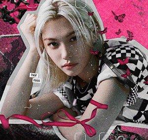 𝑡ℎ𝑒 𝑚𝑒𝑟𝑚𝑎𝑖𝑑.