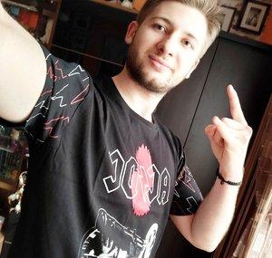 Geek.n.Gamer.Mareczko