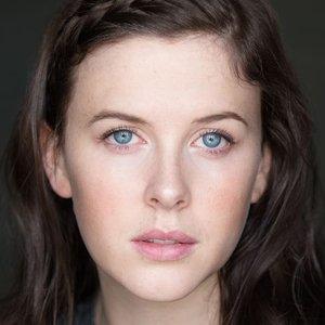 Alexandra Roach