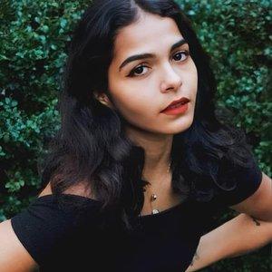 Cynthia Oliveira Souza