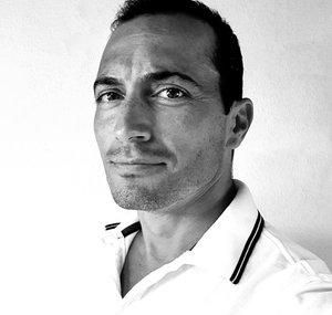 Steph PAZZI