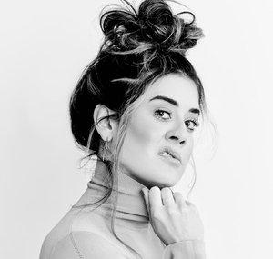 Manon Mathews