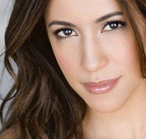Amber Ettinger