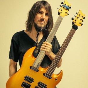Ron 'Bumblefoot' Thal