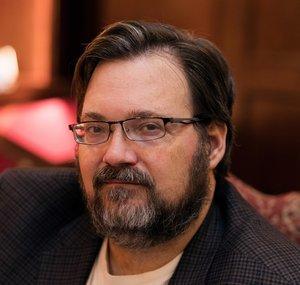 Brandon Sanderson