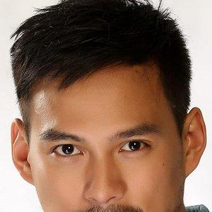 Guji Lorenzana