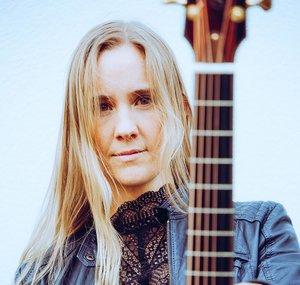Julie Malia AKA Jule Malischke 