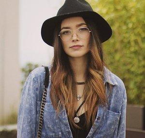 Ana Vblogs