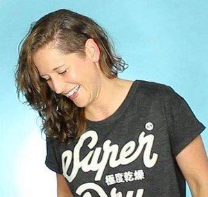 DJ Emma Short-E