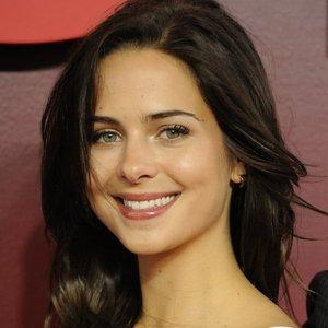 Holly Deveaux