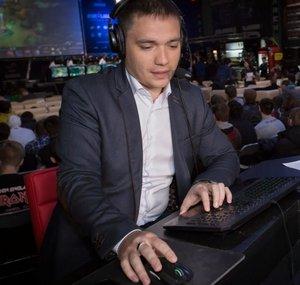 Rustam Mavlutov