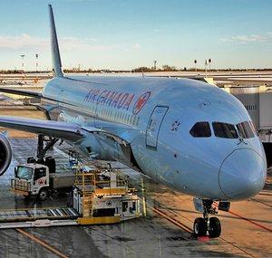 YYC Plane Productions™ - HD Aviation