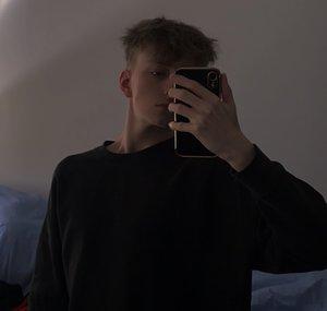 Jyrxz
