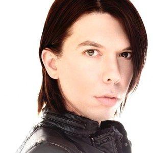 Kelly Mantle