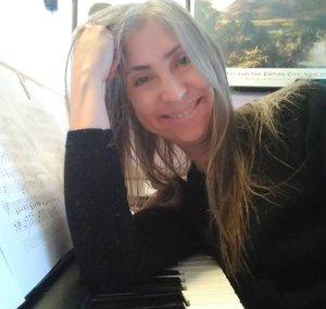 Lauriejeanne composer