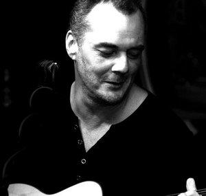 Lee Houghton