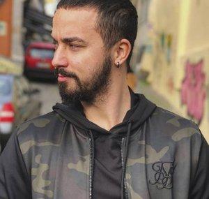 TIAGO VSKI - PARADO -