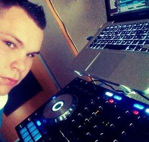 HouseFreakOfficial