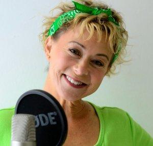 Debi Derryberry Official