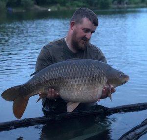 Tomo Walker - Fishing With My Family 
