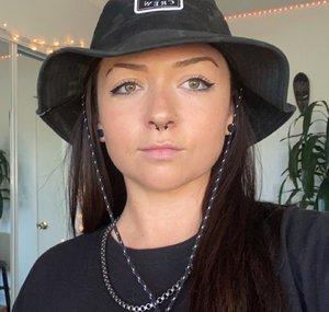Lindsay Nikole