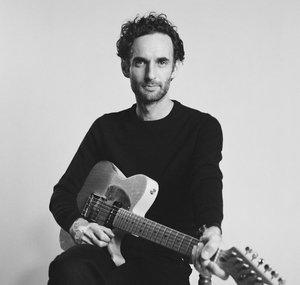 Julian Lage