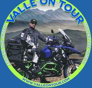 Valle on Tour