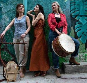 Lyre 'n' Rhapsody