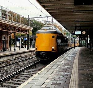 Oma Sneltrein