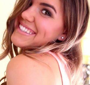 CambriaJoyVlogs