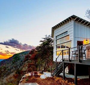 Bolt Farm Treehouse