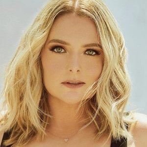 Lauren Ash