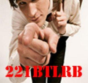 221bTimeLadyReadBook