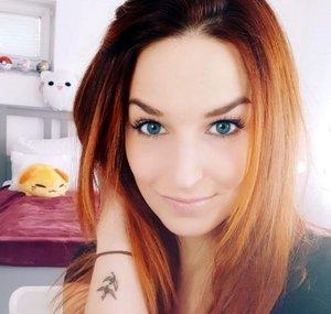 LeeniLive