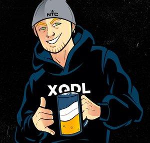 aXt