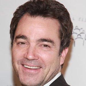 Jon Tenney