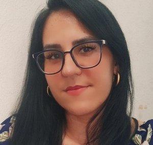 Juliana Souza flores