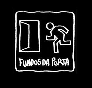 Fundos da Porta