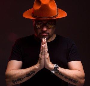 Louie Vega - Topic