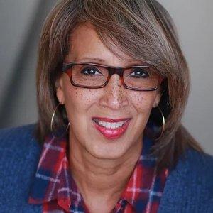 Lynne Burnett