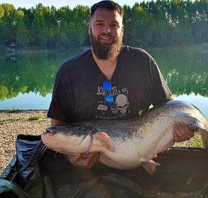 Cash_the_Crafty_Carper TV