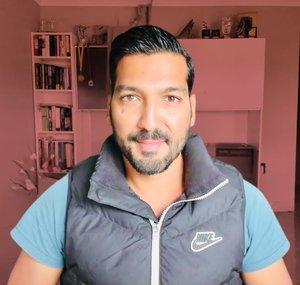 Harris Sultan en Español